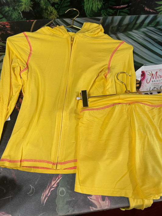 Yellow I am Gia short set