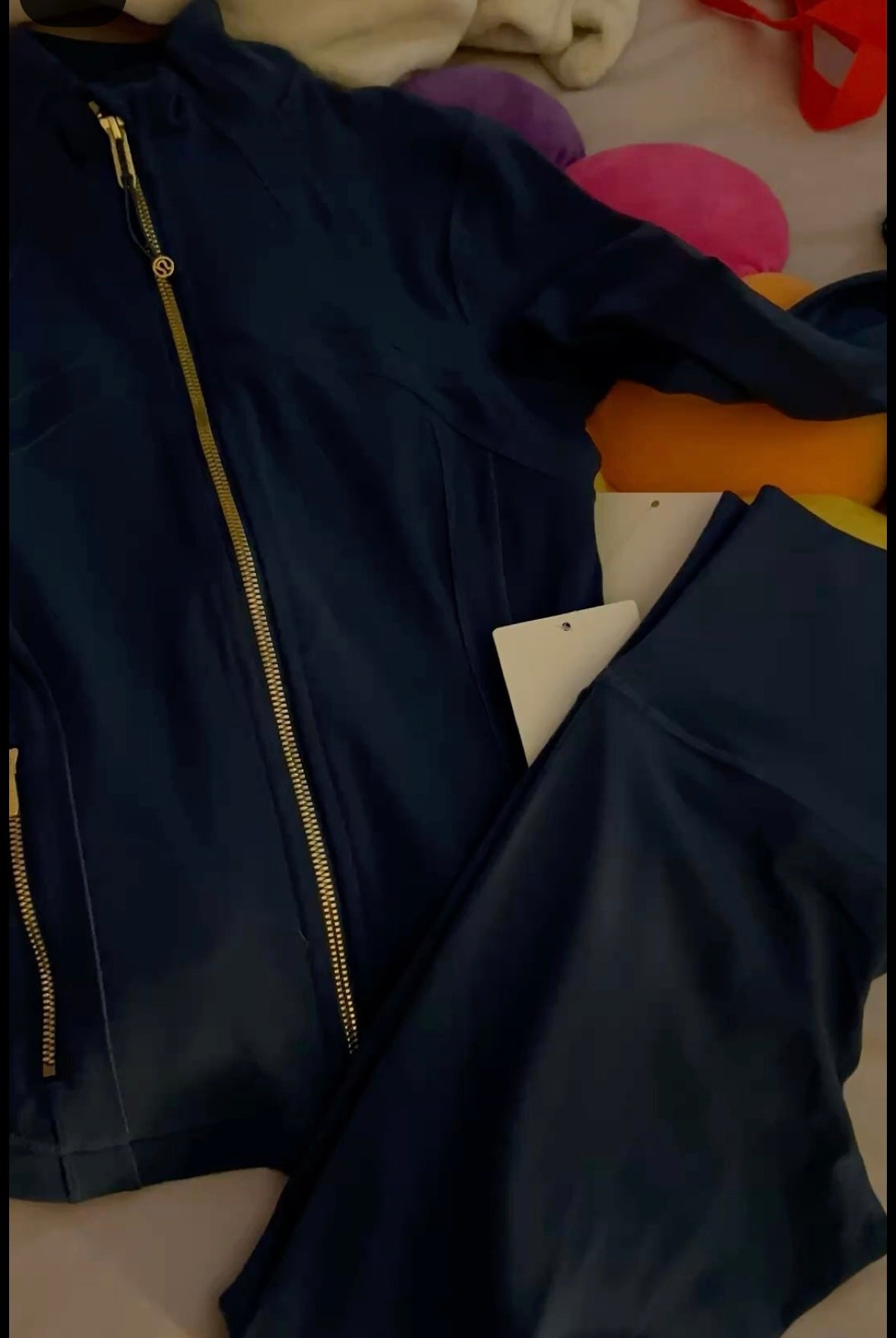 Black lulu /legging jacket