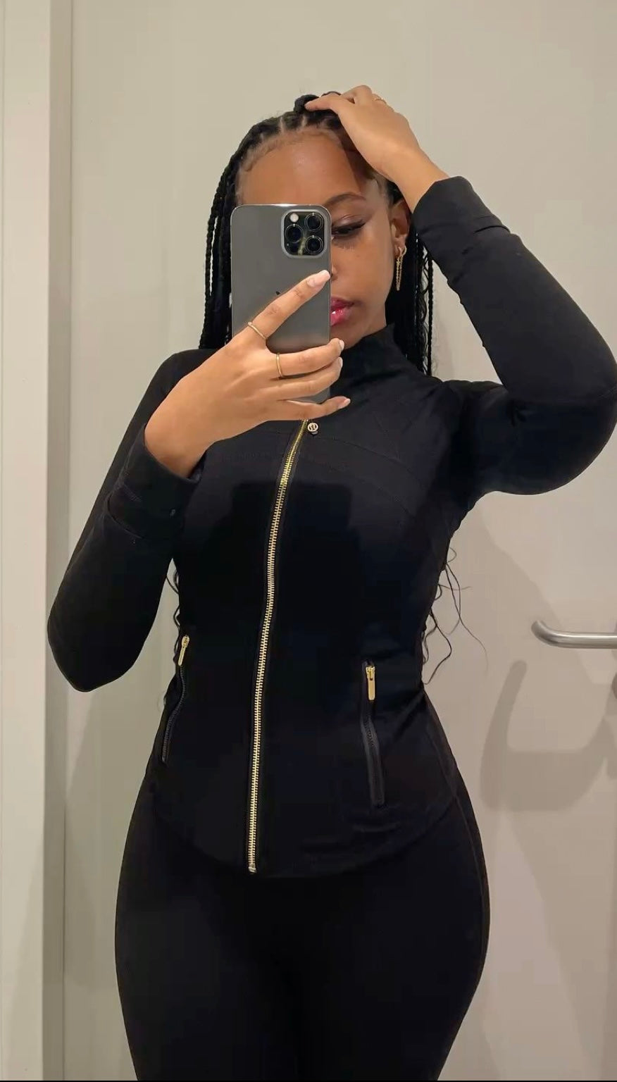 Black set